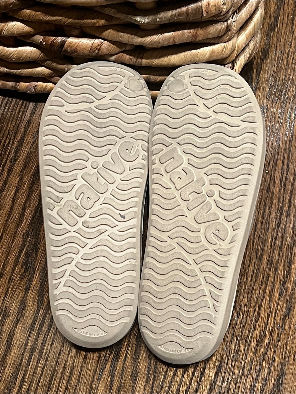 Native slides - Picture 2 of 5